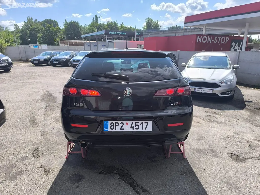 Alfa Romeo 159 2.0 JTDm 125kW Sportwagon,Xenon,ALU - fotka 6