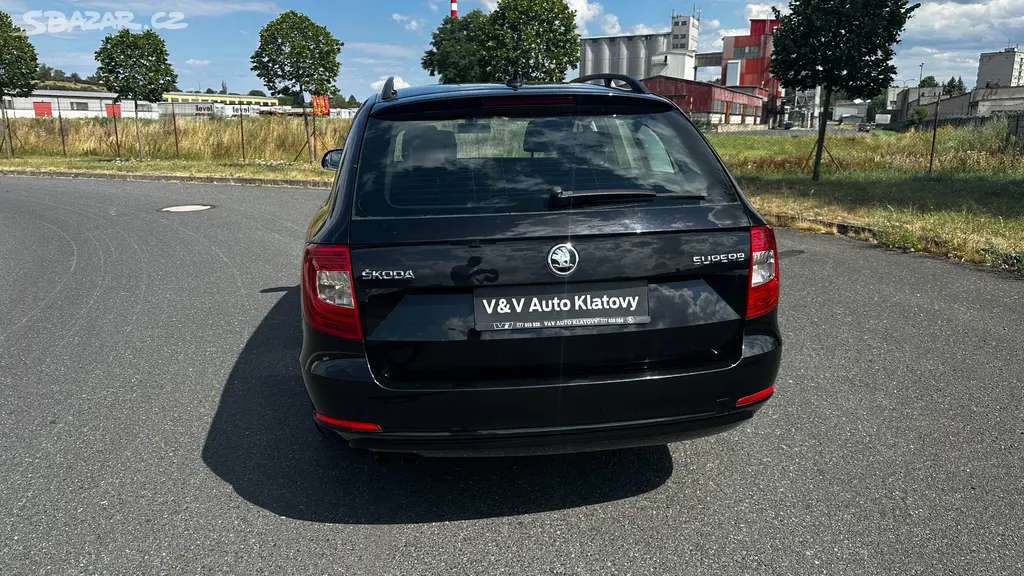ŠKODA SUPERB 1.4 TSI - fotka 4