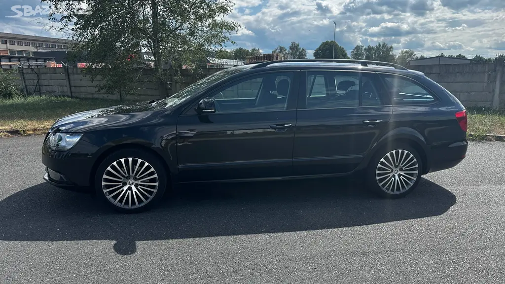 ŠKODA SUPERB 1.4 TSI - fotka 2