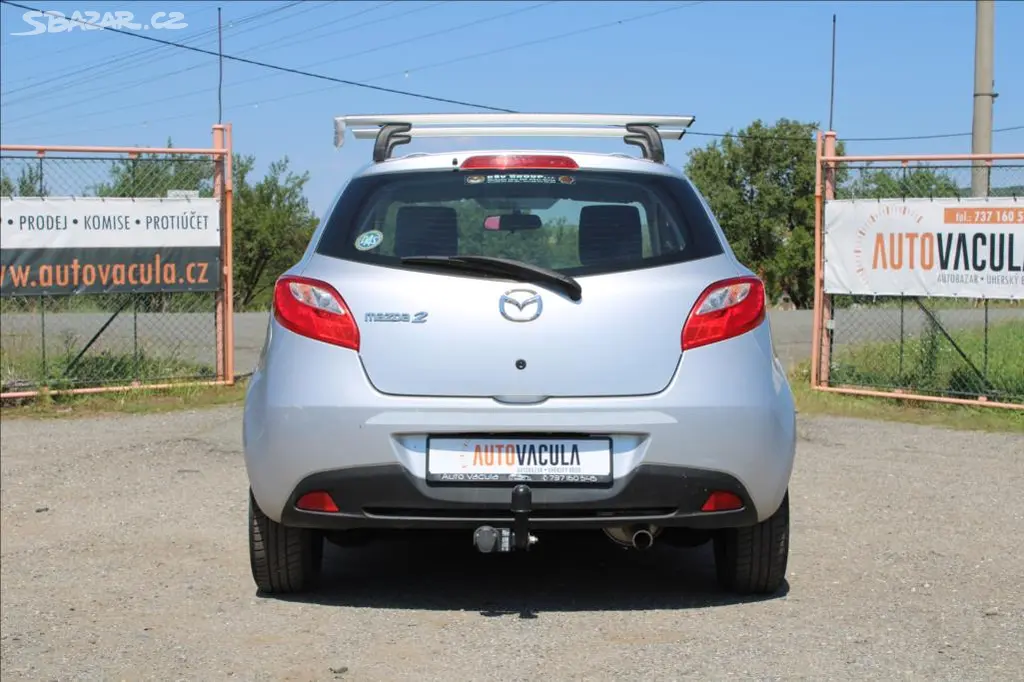 Mazda 2, 1,3 i STK 3/2027, KLIMA - fotka 6