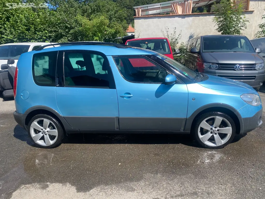 Škoda Roomster,1.6 TDI Scout Plus Edition,panorama - fotka 5