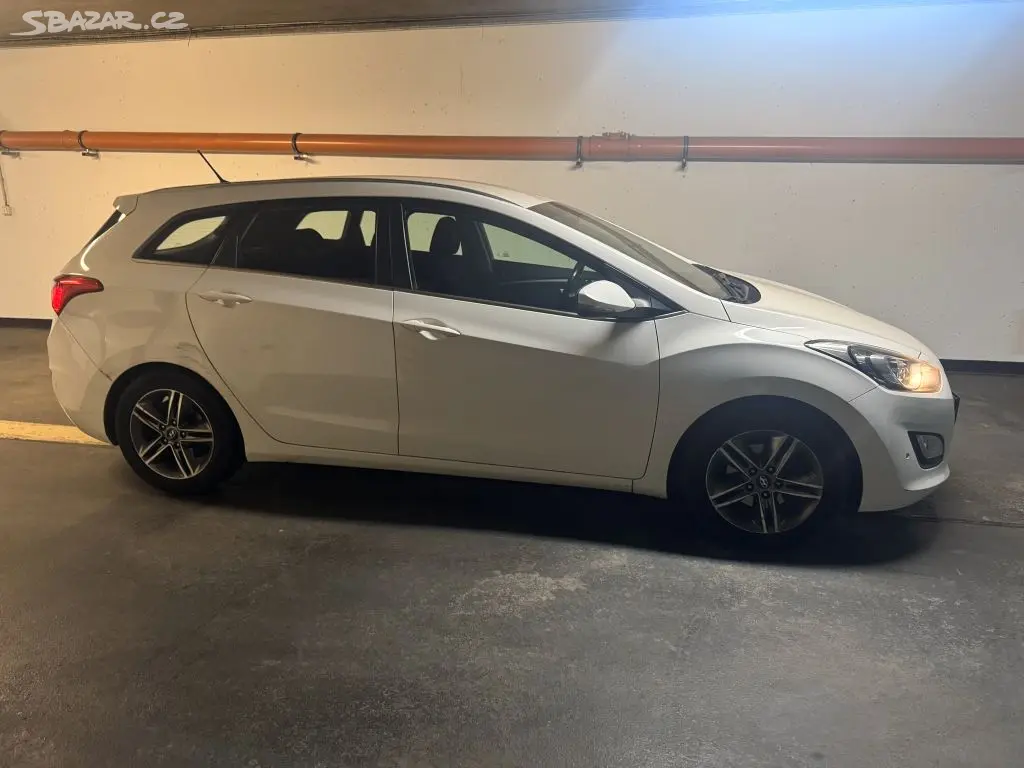 Hyundai I30 KOMBI, GDH 2014 - fotka 2