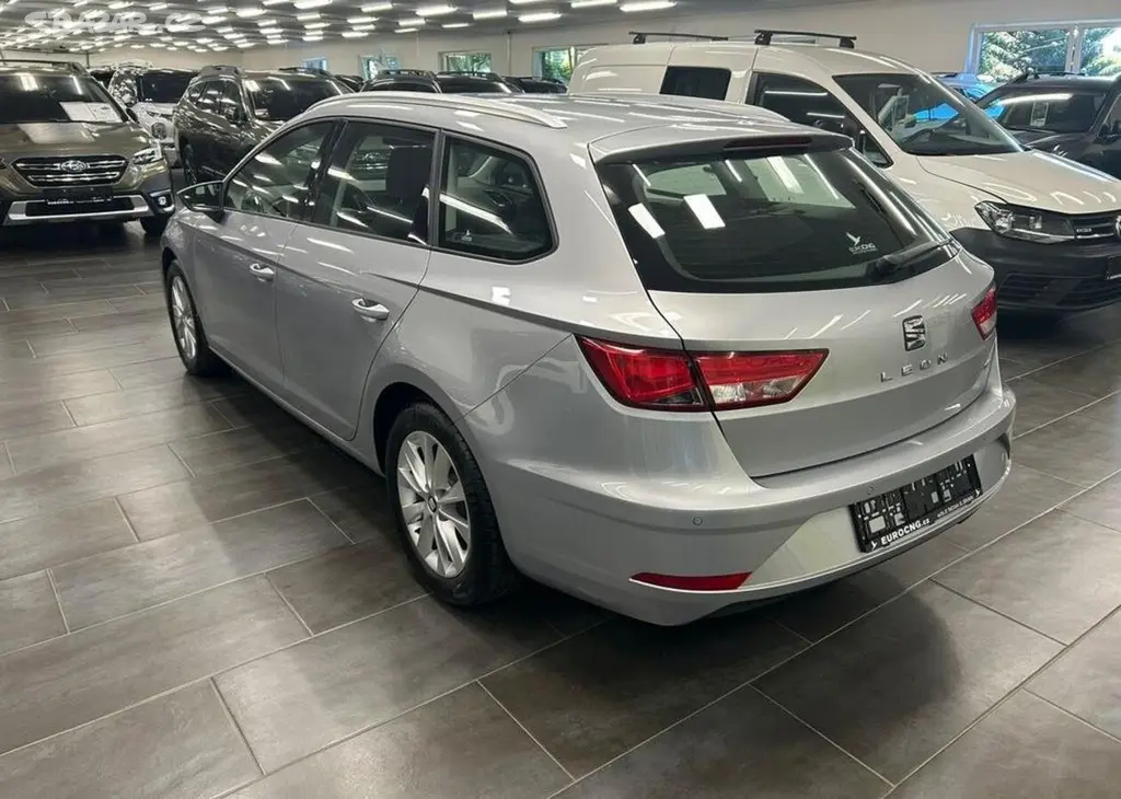 Seat Leon 1.5 TGI MAN 2020 záruka 1R - fotka 4