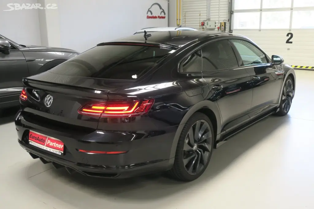 Volkswagen Arteon, 2.0 TDI BMT 140kW DSG Elegance - fotka 4