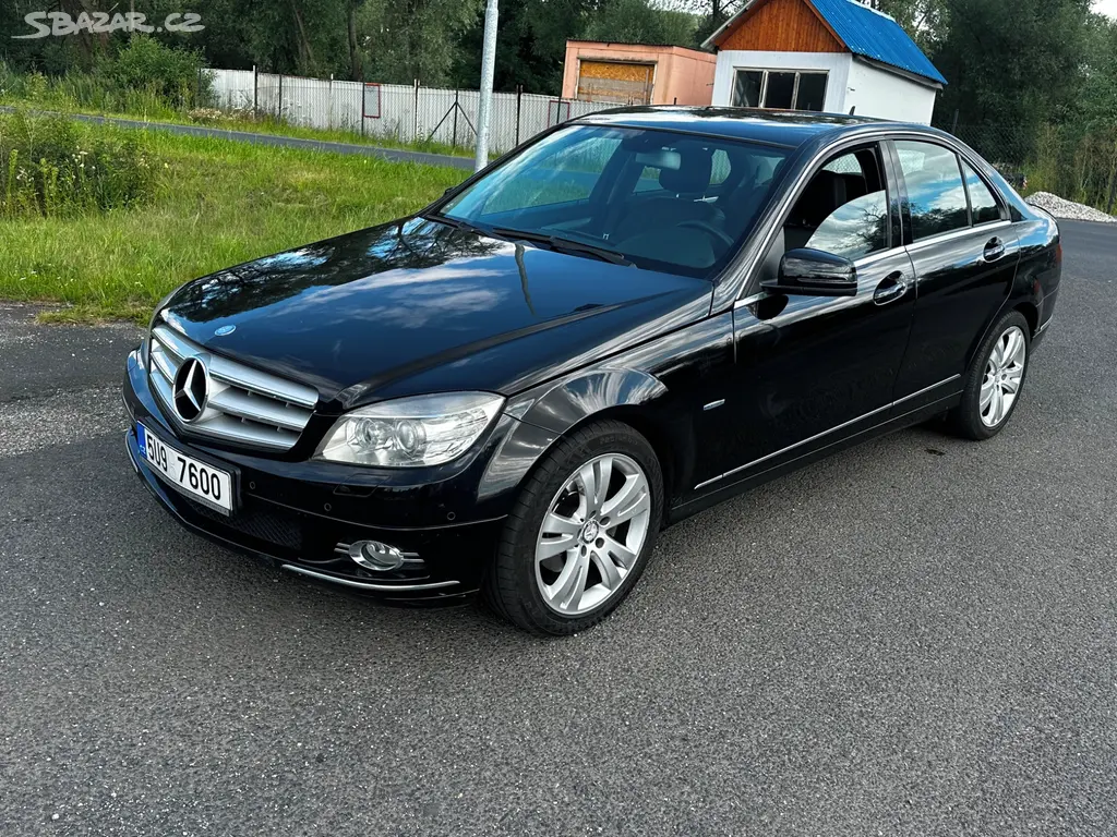 Mercedes-Benz C220 CDi, r.2010, automat, původ ČR