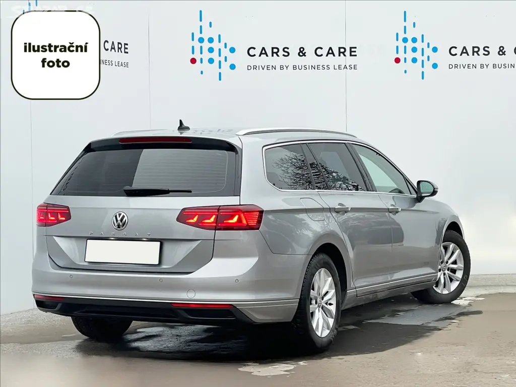 Volkswagen Passat Variant, 2,0 TDI DSG Business TAŽNÉ+ACC - fotka 3