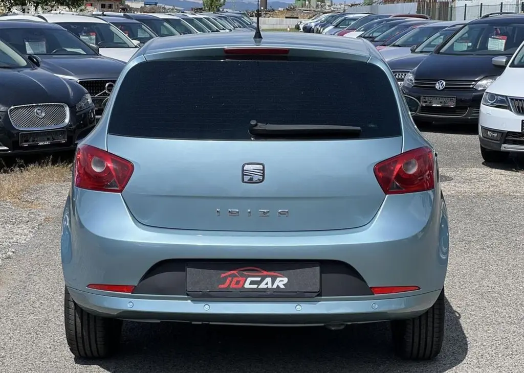 Seat Ibiza 1.4i 16v 63kw KLIMA PŮVOD ČR manuální - fotka 6