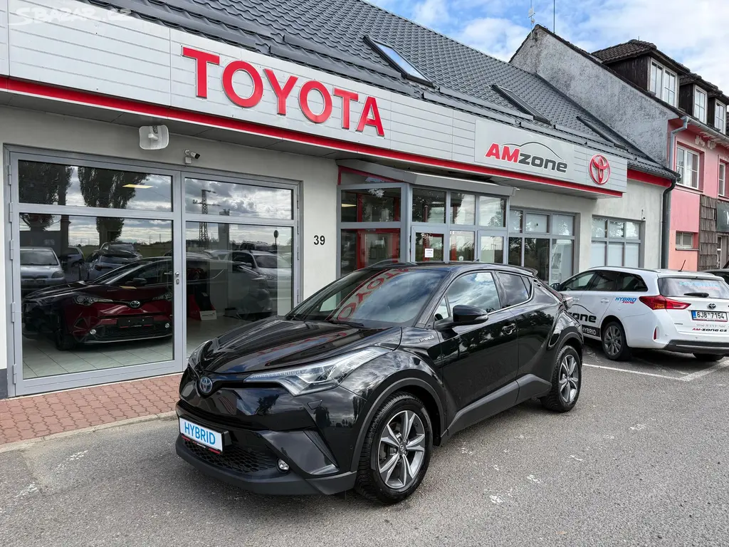 Toyota C-HR, 1.8 HSD Comfort Style - fotka 2