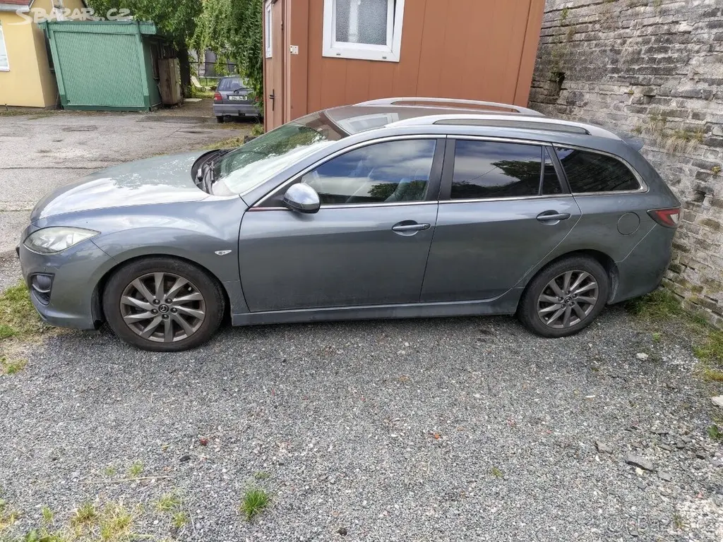 Mazda 6 2,2 Skyactiv-D, 120 kW - fotka 5