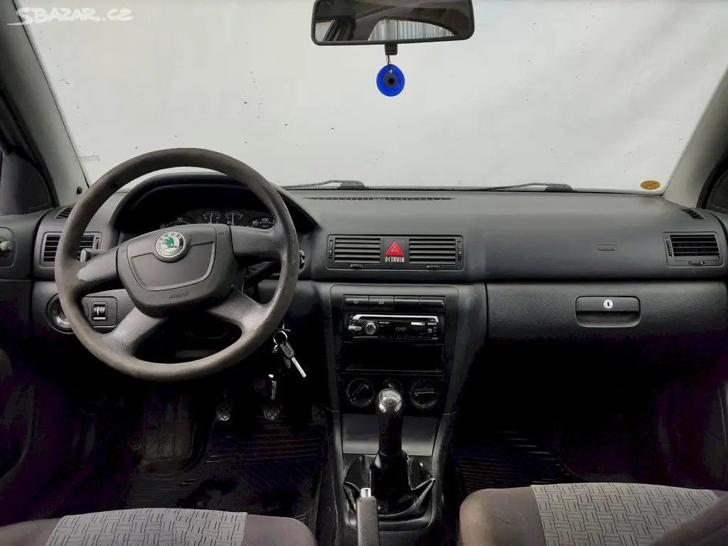 Škoda Octavia, TOUR 1,9TDI 74KW - fotka 5