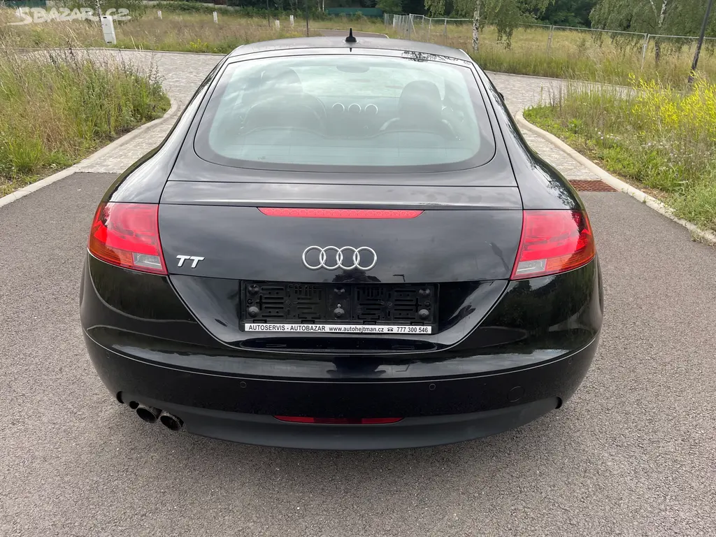 Audi TT 2.0 TFSI 147kW Coupé - fotka 5