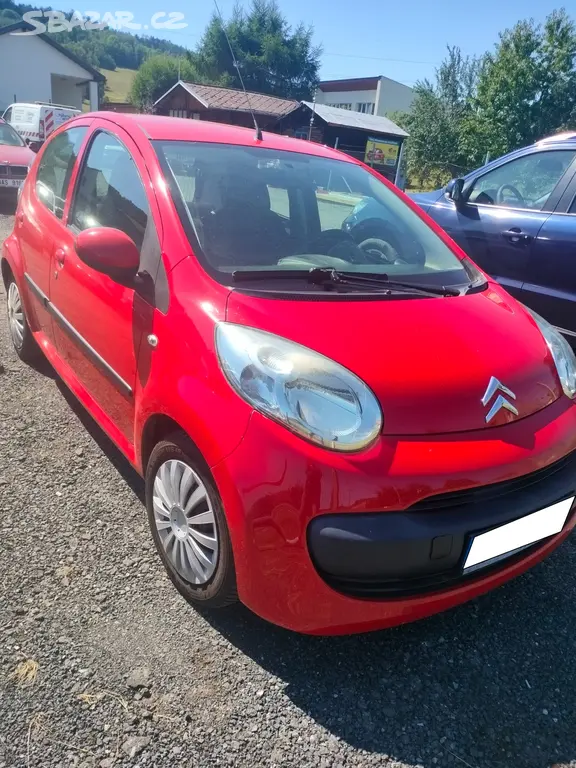 Citroën C1 1,0i - fotka 2