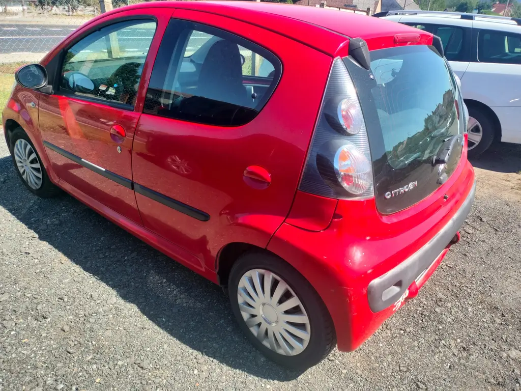 Citroën C1 1,0i - fotka 6