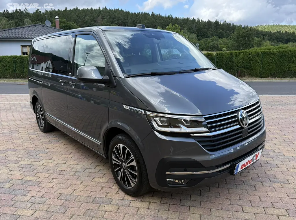 VW MULTIVAN T6.1 2.0 TDI 110kW DSG GEN SIX-2022- - fotka 3