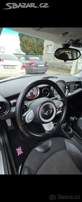Mini Cooper S 1,6 turbo 128kw 2007, Top stav - fotka 5