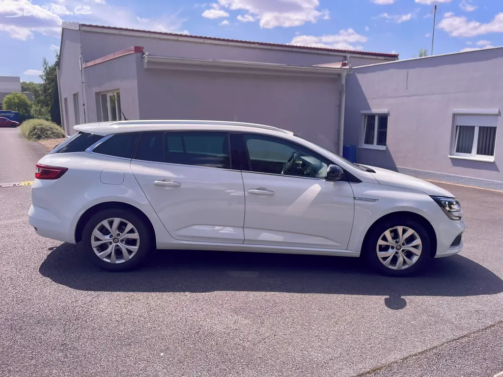 Renault Mégane, 1.3 TCe 85kw Grandtour TAŽNÉ - fotka 6