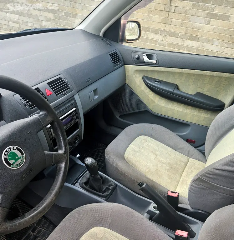 Škoda Fabia Combi 1.4 MPI 50kw - fotka 6