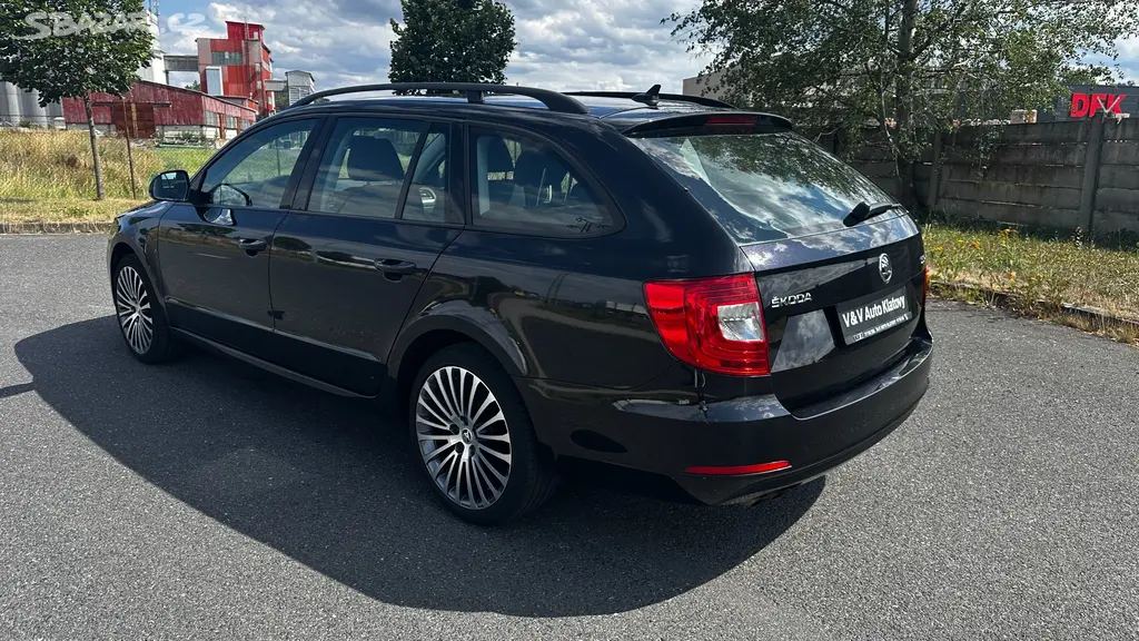 ŠKODA SUPERB 1.4 TSI - fotka 3