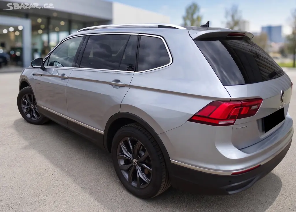VW Tiguan Allspace,2023, 49.000km, El.tažné,záruka
