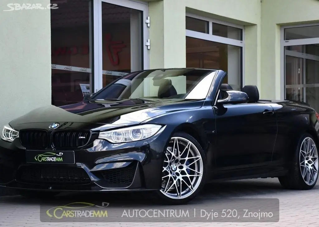 BMW M4 HUD 317 kw