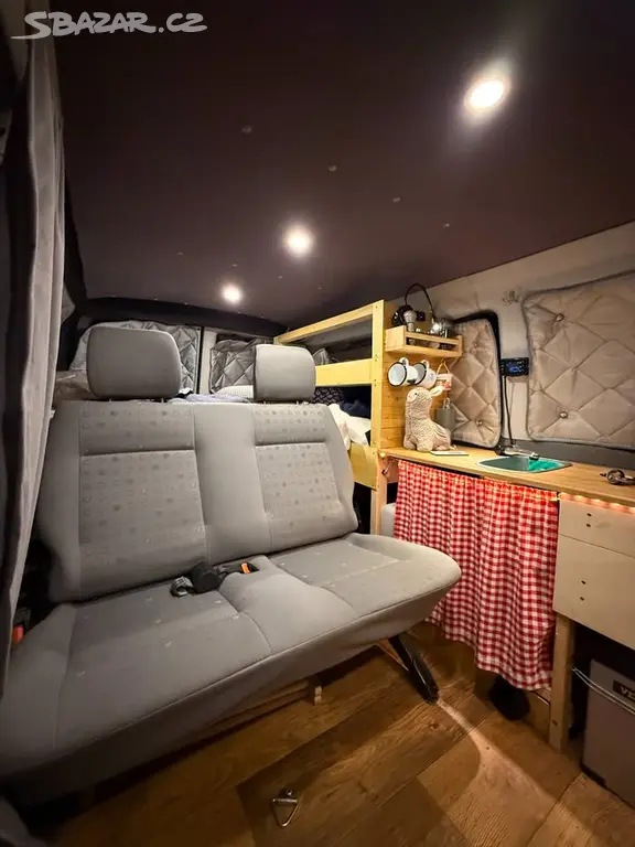 VW T4 Caravelle Long 2.5 TDI ACV Camper Vestavba - fotka 6