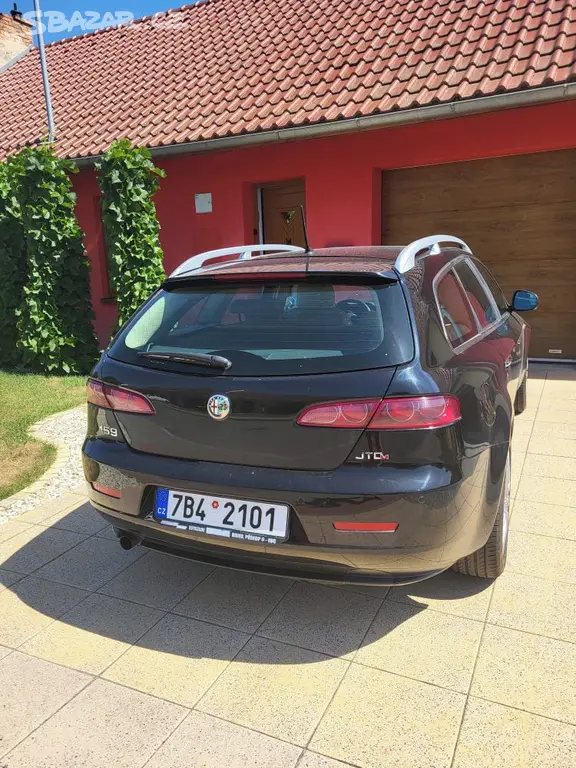 Alfa Romeo 159 SW 2,0 JTD - fotka 6