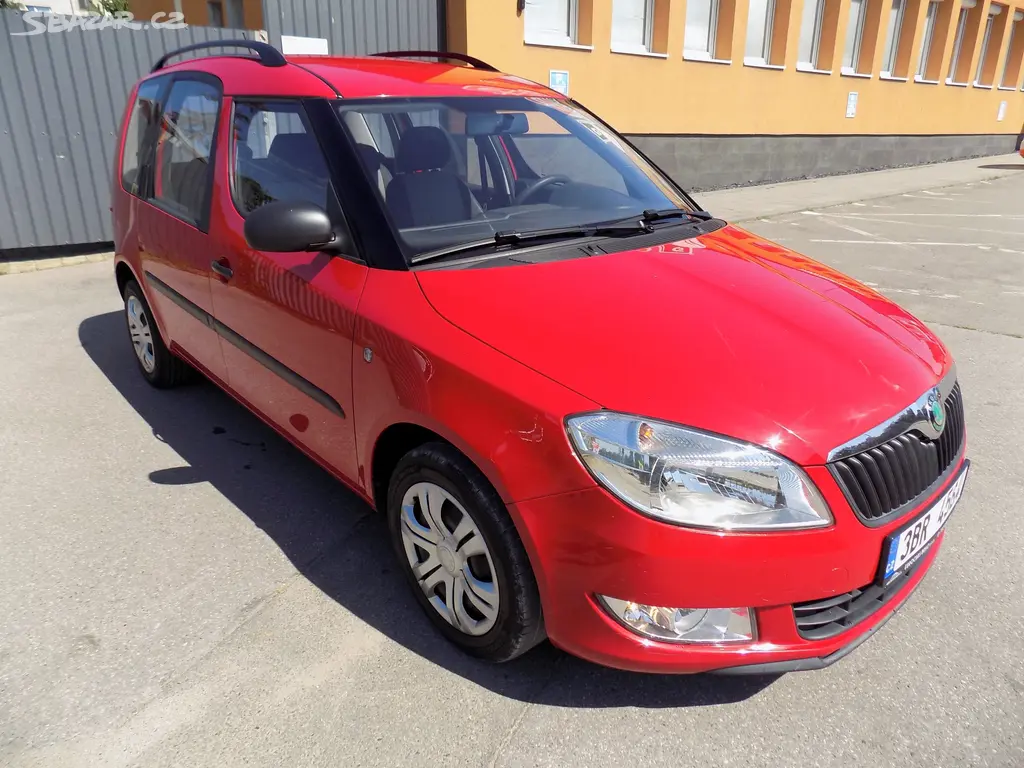 Škoda Roomster 1.2 TSI 63 KW ACTIVE, KLIMA - fotka 2