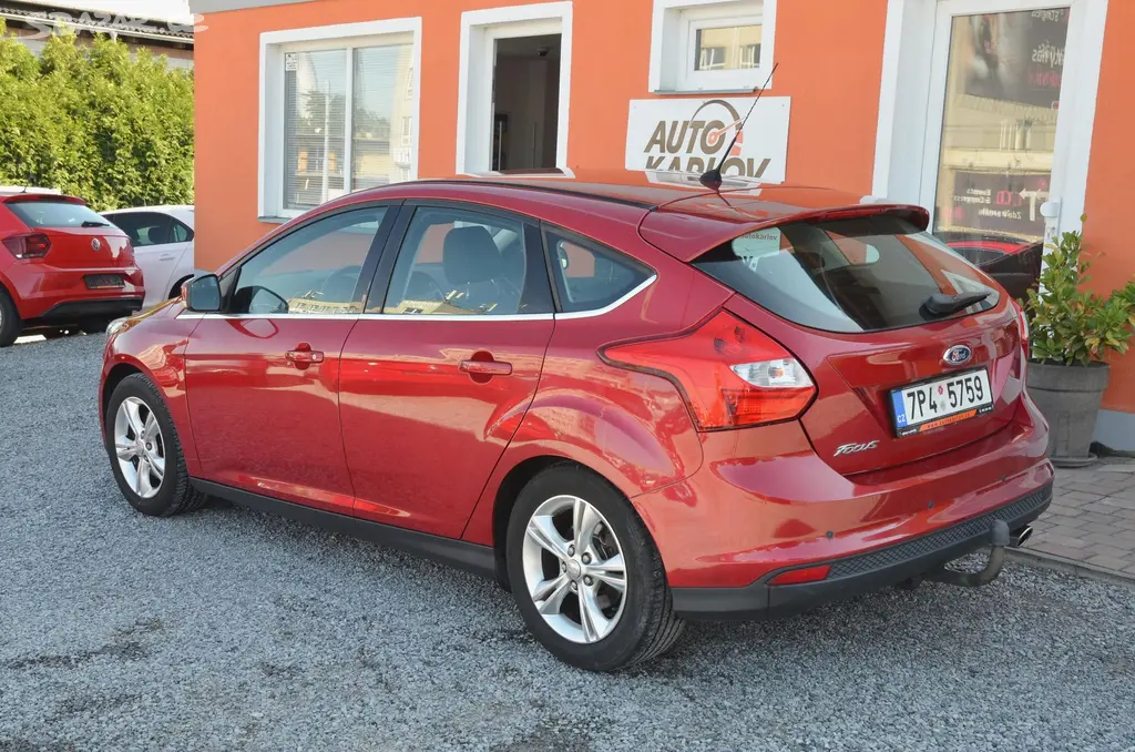 Ford Focus, 1.6 EcoBoost 110kW Titanium - fotka 4