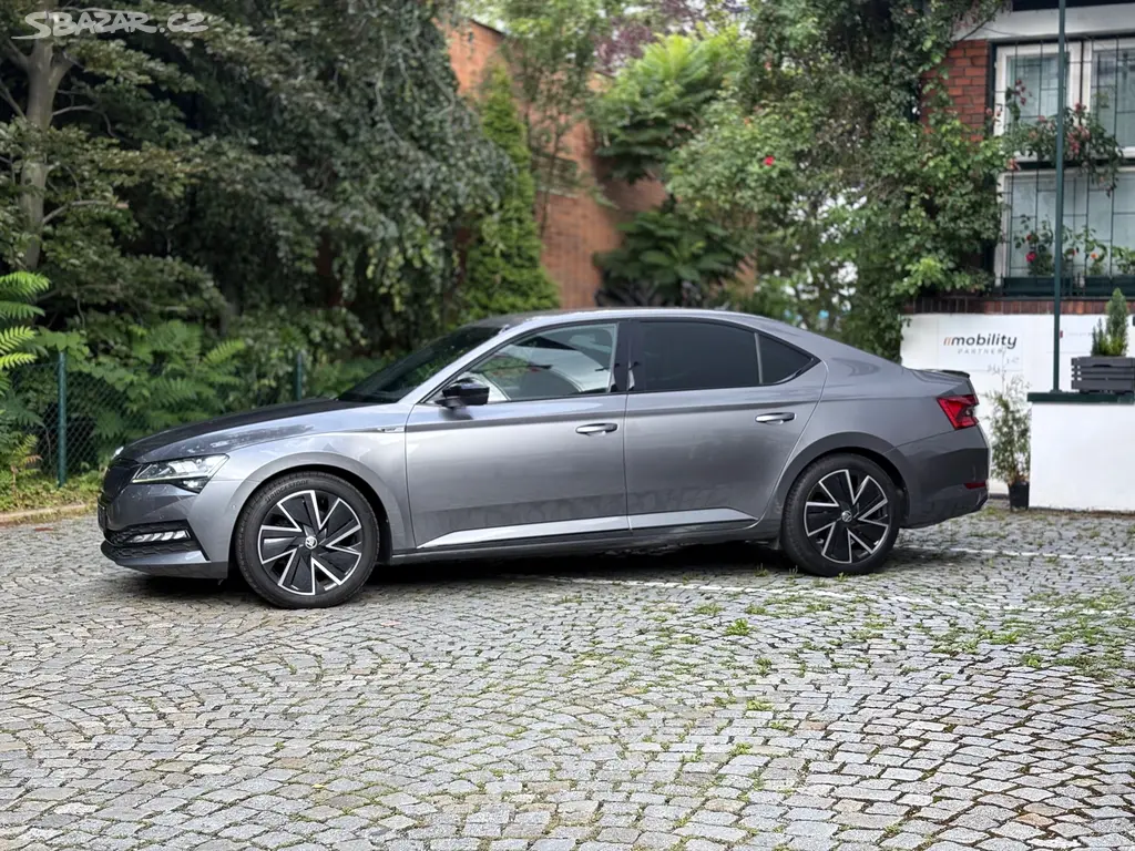 Škoda Superb, SPORTLINE 1.5 TSI 110kW DSG,ČR - fotka 3