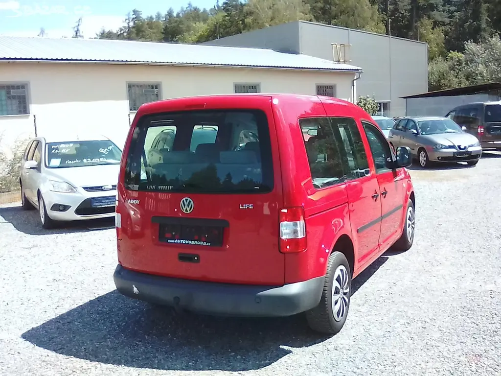 Volkswagen Caddy, 1.4i 16V , 7.míst, závěs - fotka 6