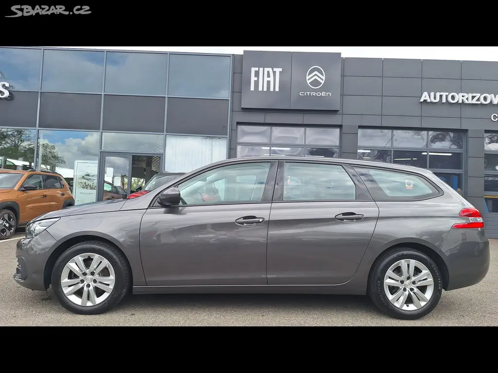 Peugeot 308, 1.2 130k ZÁRUKA SERVIS - fotka 4