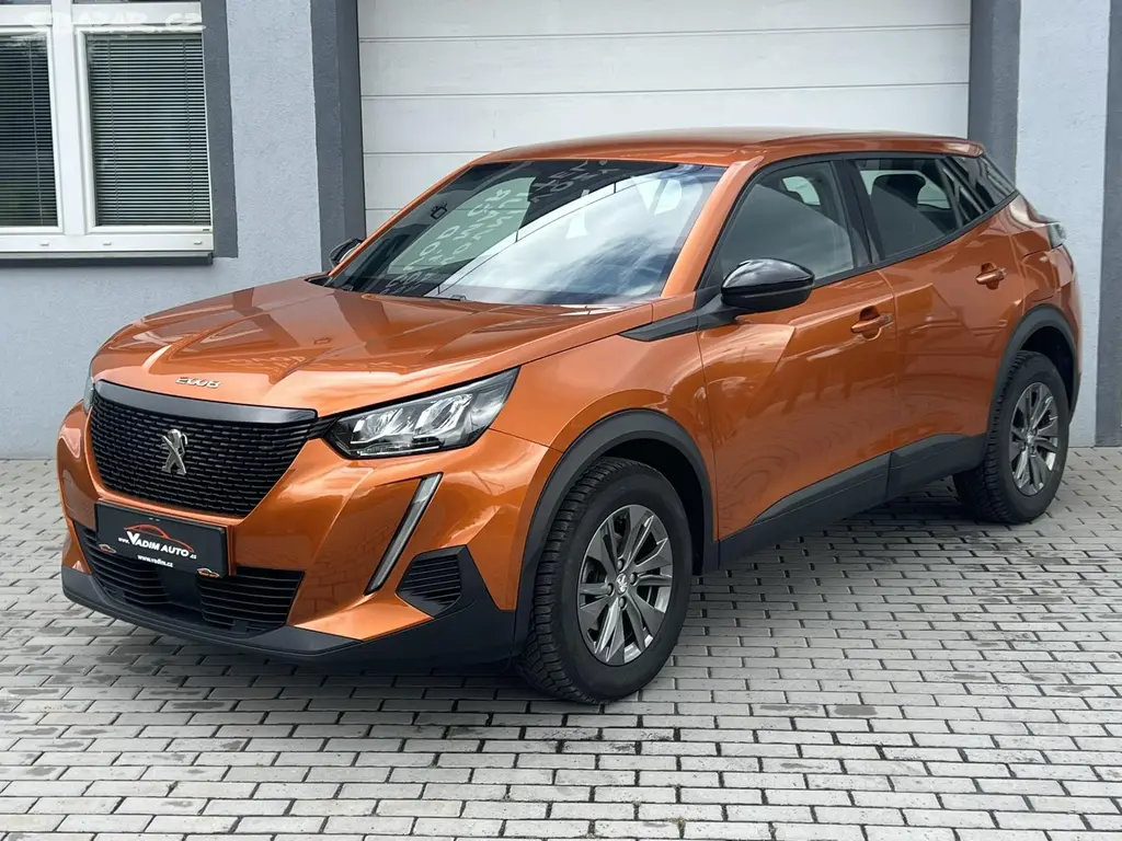 Peugeot 2008, 1.2T 130K KAMERA ČR NOVÉ 1.MAJ - fotka 2