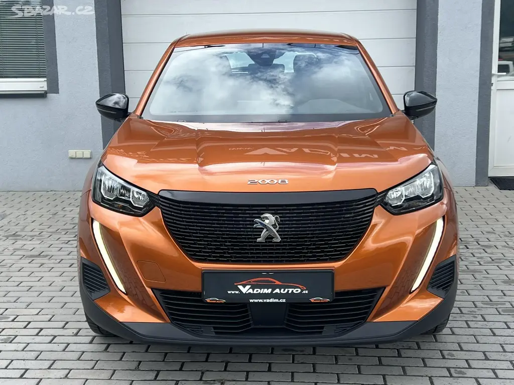 Peugeot 2008, 1.2T 130K KAMERA ČR NOVÉ 1.MAJ - fotka 5