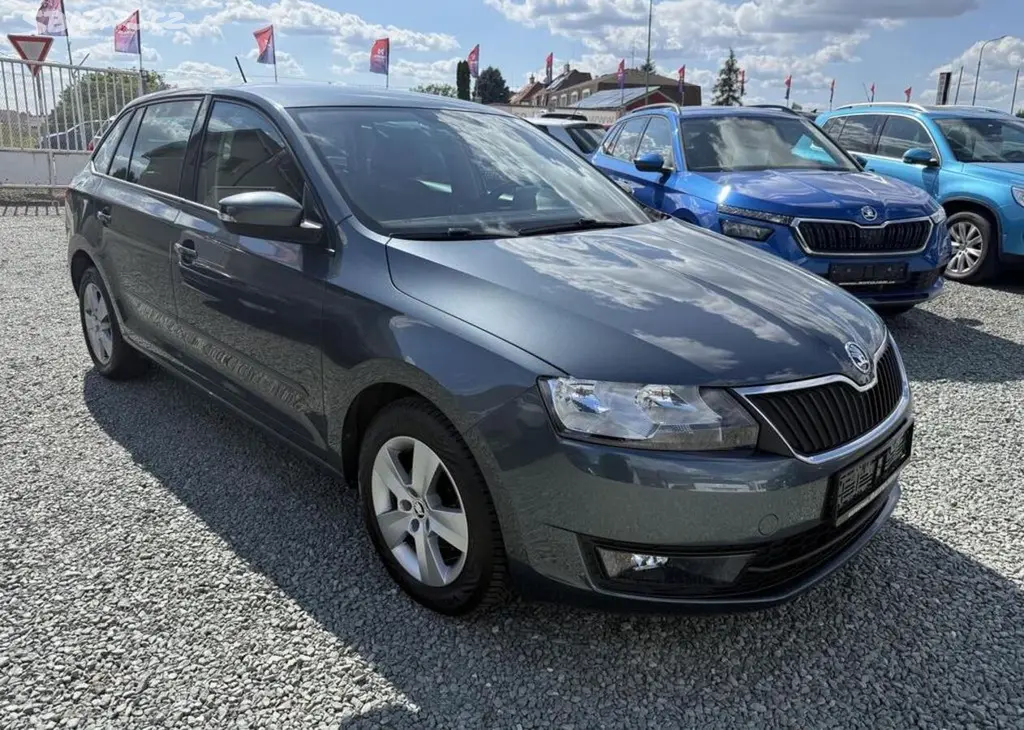 Škoda Rapid 1.2 TSI SPACEBACK benzín manuální