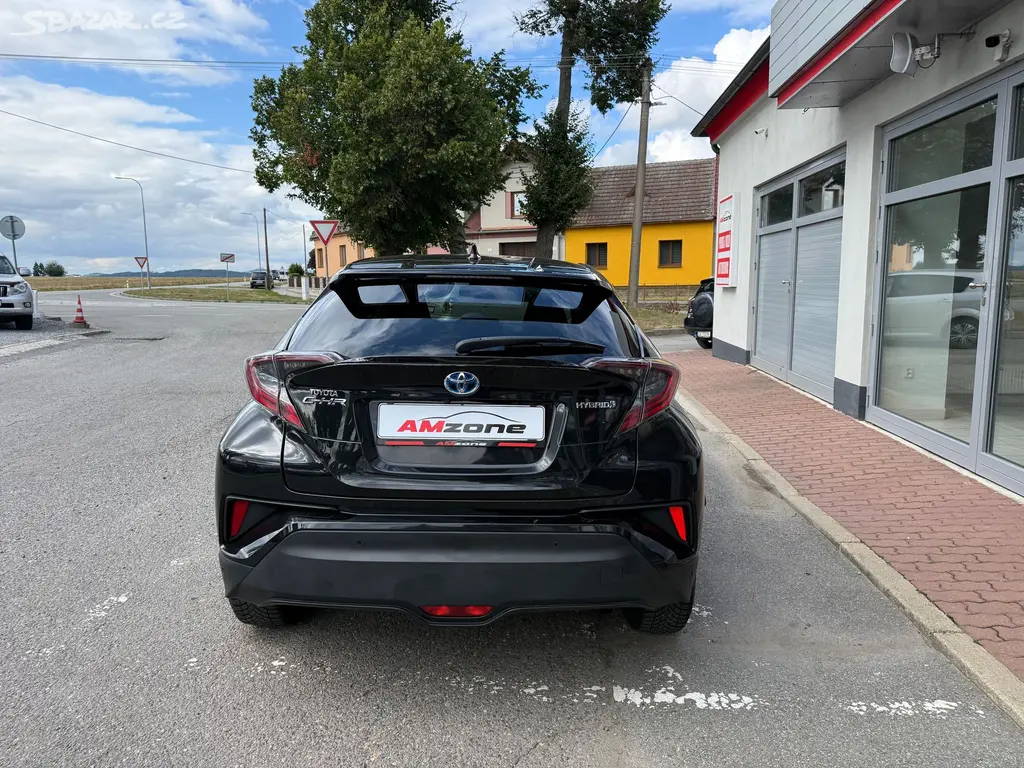 Toyota C-HR, 1.8 HSD Comfort Style - fotka 6