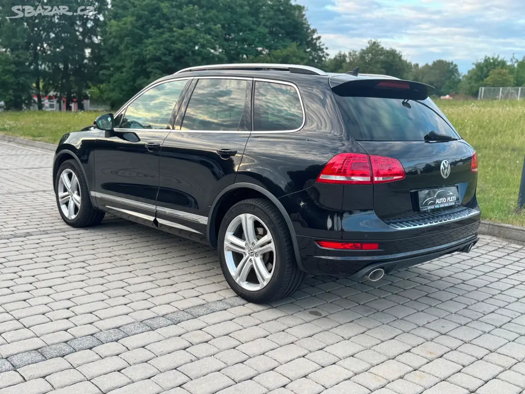 Volkswagen Touareg 3.0tdi R-line 1.MAJ webasto - fotka 6