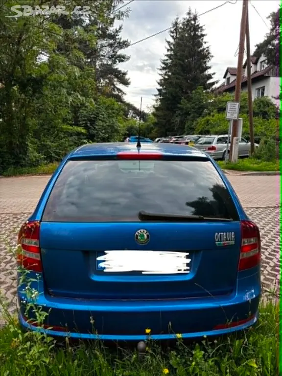 Škoda octavia 2 RS - fotka 3