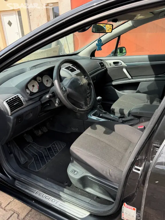 Peugeot 407 - fotka 5