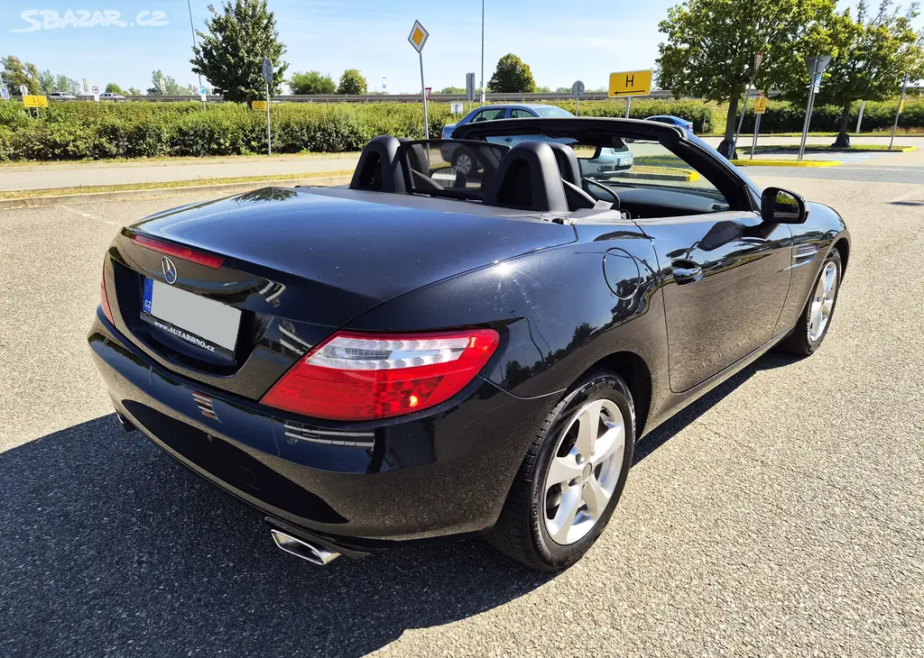 Mercedes-Benz SLK, 200 AUTOMAT BI-XENON VÝHŘEV - fotka 5