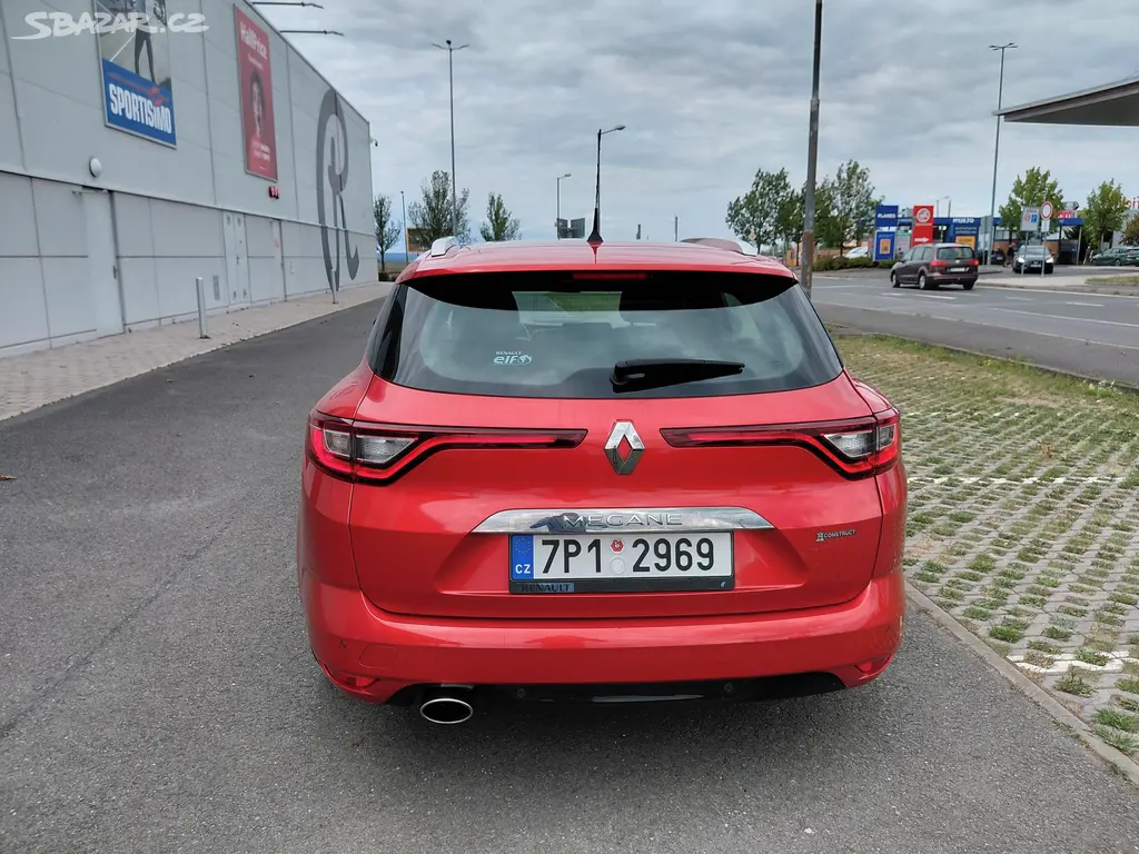 Renault Mégane, 1.2TCE 97KW 1.MAJ VELMI PĚKNÉ - fotka 6