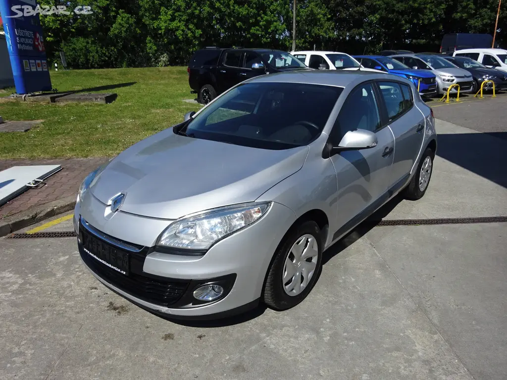 RENAULT MÉGANE 1,5 DCI, GARANCE KM, BEZ KOROZE