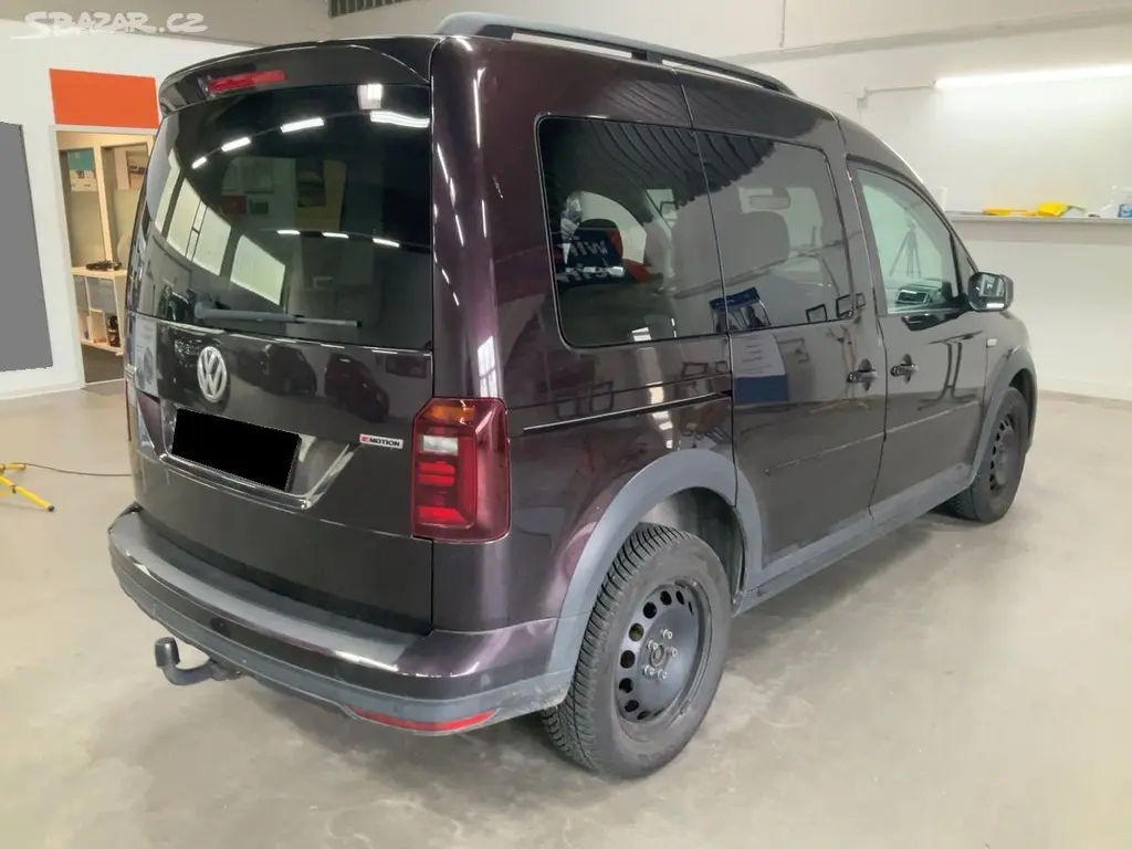 Volkswagen Caddy, 2.0 TDI Alltrack 4Motion DSG - fotka 4