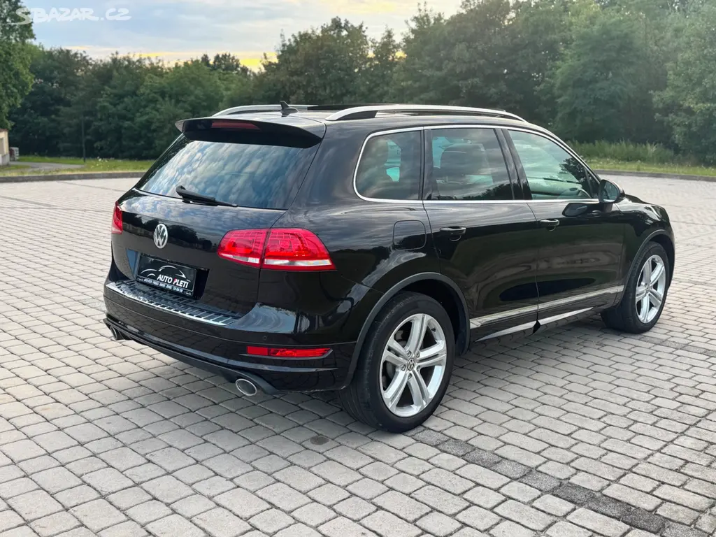 Volkswagen Touareg 3.0tdi R-line 1.MAJ webasto - fotka 4