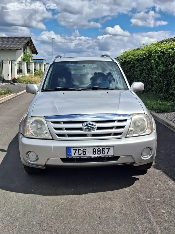 Suzuki Grand Vitara XL-7 2.7 V6 135 kW