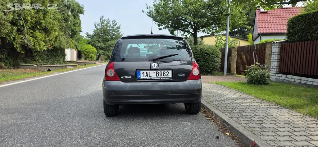 Renault Clio - fotka 3