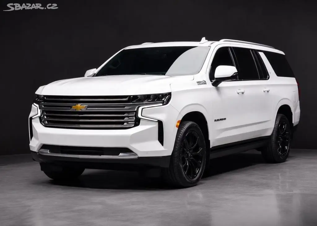 Chevrolet Suburban 5.3 V8,261KW,EXCLUSIVE,4X4,DPH - fotka 3