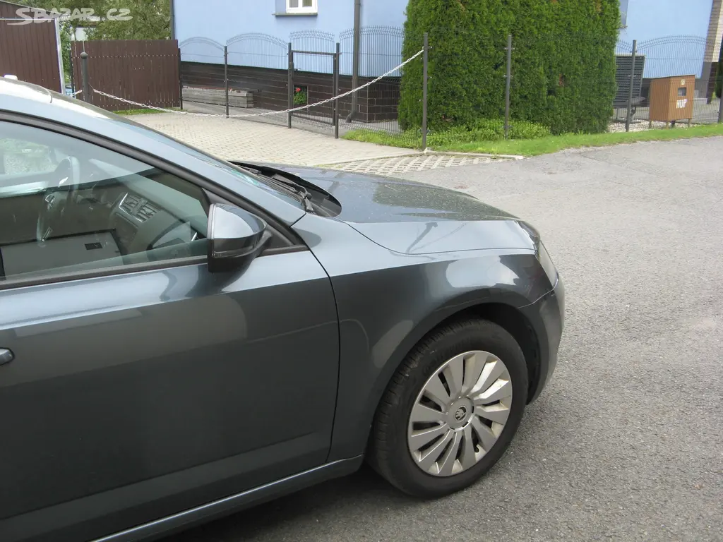 Škoda Octavia Kombi 1.5 tsi najeto 117tkm - fotka 4