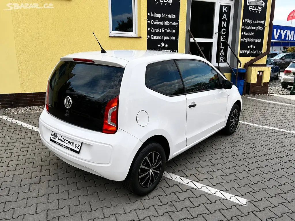 Volkswagen Up! 1,0MPi (44kW)*KLIMATIZACE* - fotka 2