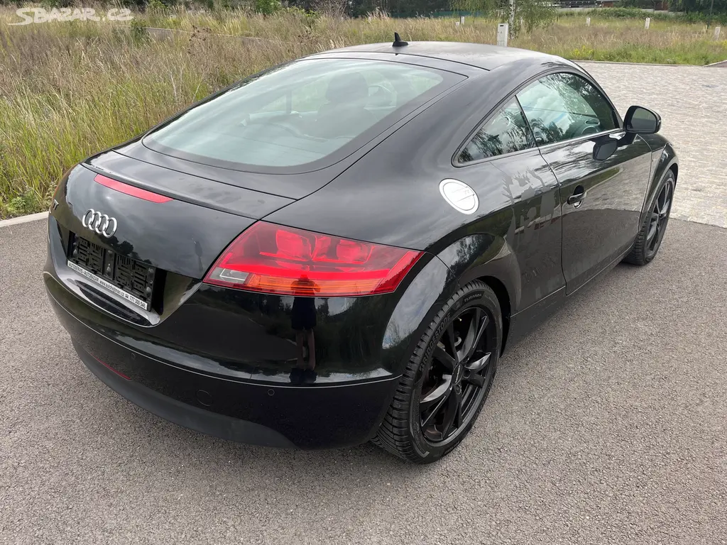 Audi TT 2.0 TFSI 147kW Coupé - fotka 4