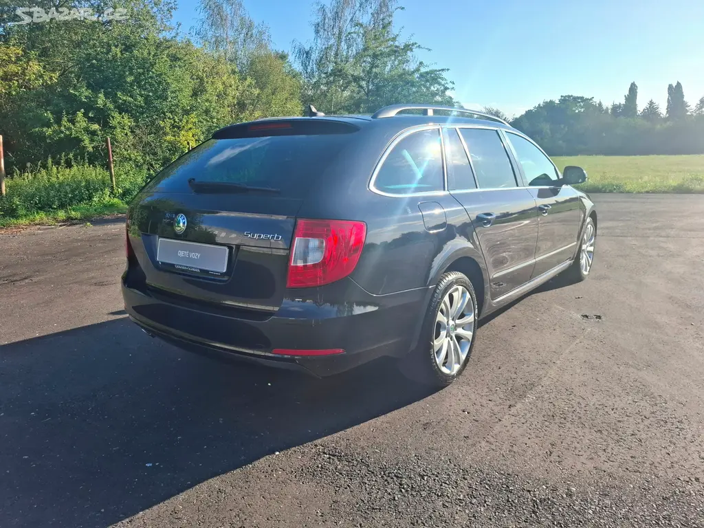 Škoda Superb II kombi 2.0TDi 125kW,DSG,xenon,tažné - fotka 4